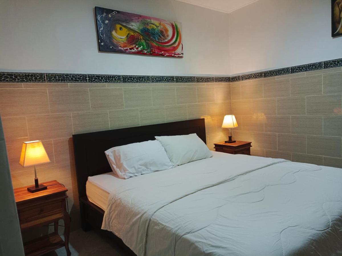 Sadia Home Stay Canggu Buitenkant foto