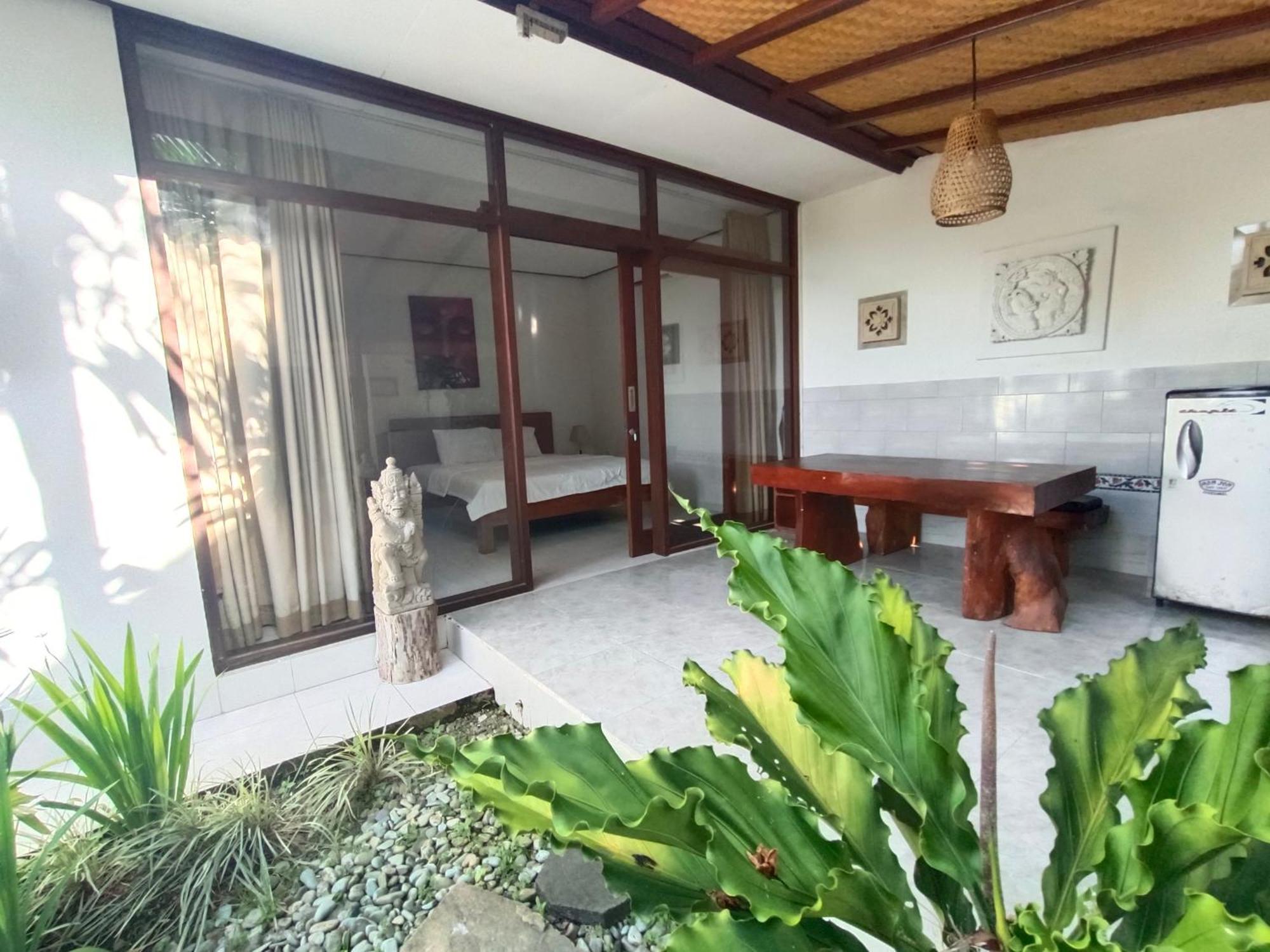 Sadia Home Stay Canggu Buitenkant foto