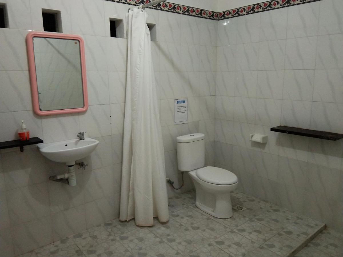 Sadia Home Stay Canggu Buitenkant foto